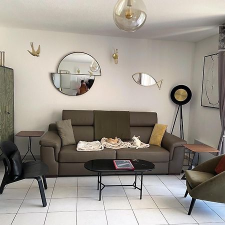 2 Pieces 45M2, Calme, Confort, Mer A 200M, Jardin, Terrasse, Piscine Martigues Luaran gambar