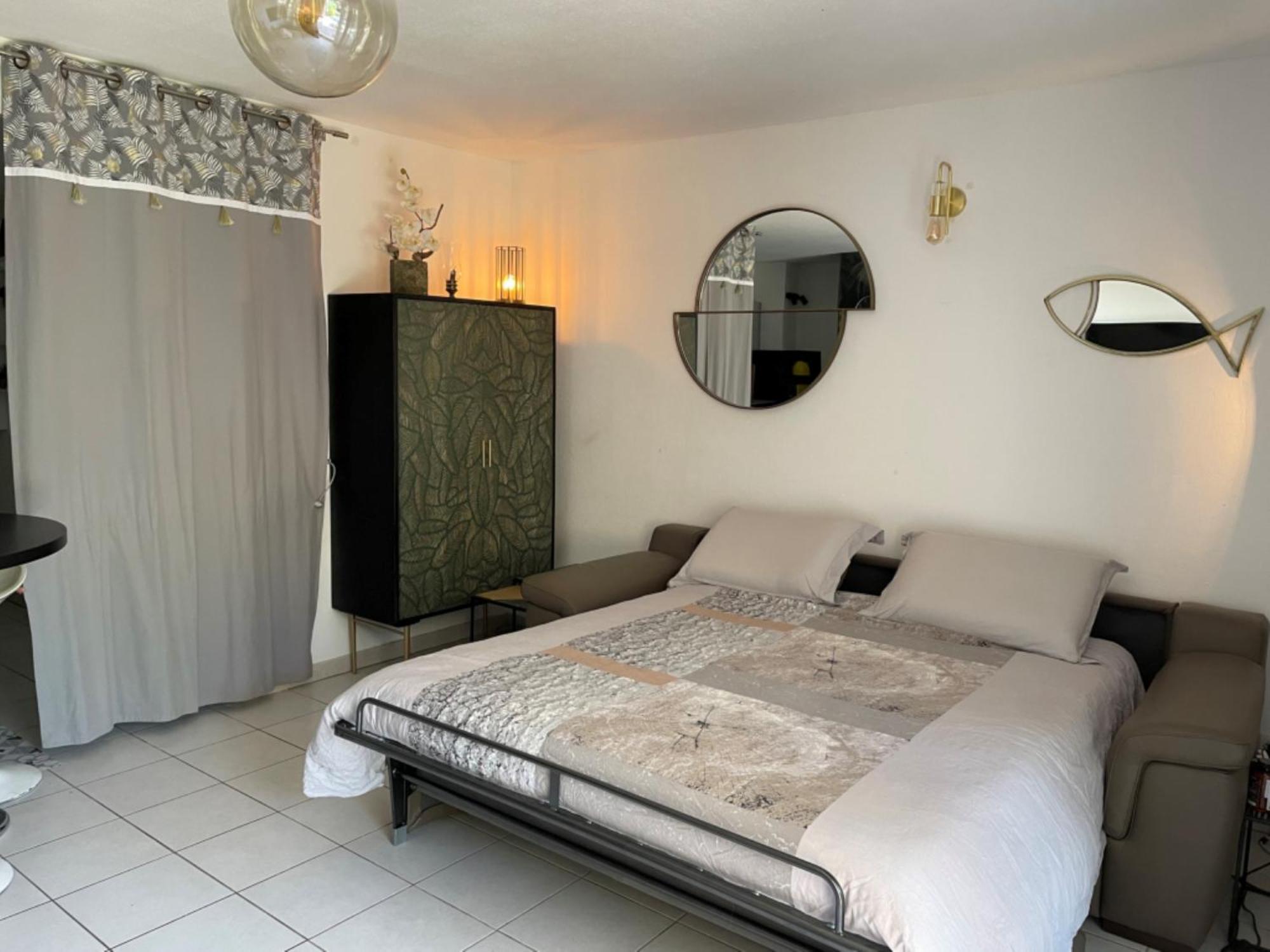 2 Pieces 45M2, Calme, Confort, Mer A 200M, Jardin, Terrasse, Piscine Martigues Luaran gambar