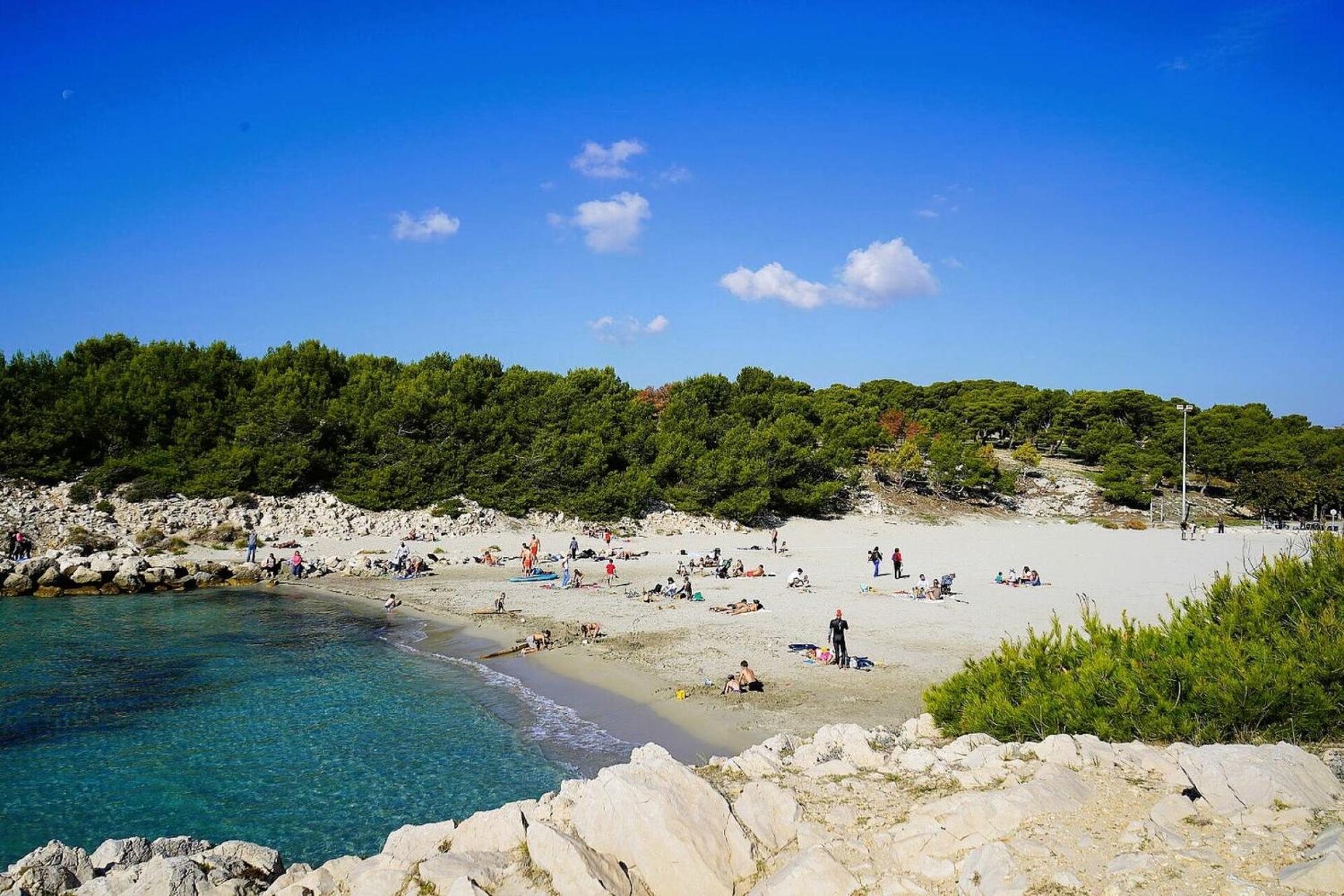 2 Pieces 45M2, Calme, Confort, Mer A 200M, Jardin, Terrasse, Piscine Martigues Luaran gambar
