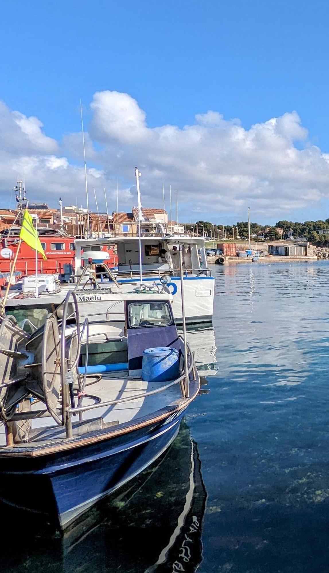 2 Pieces 45M2, Calme, Confort, Mer A 200M, Jardin, Terrasse, Piscine Martigues Luaran gambar